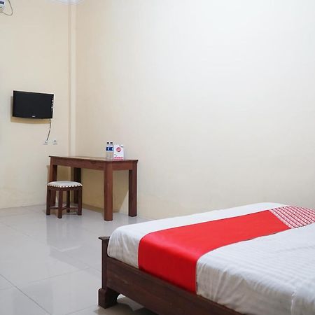 Oyo Flagship 1034 Pondok Mulia Guest House Syariah Balikpapan  Esterno foto