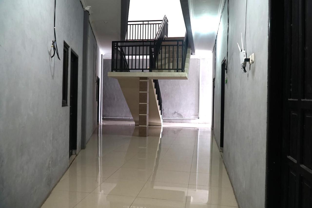 Oyo Flagship 1034 Pondok Mulia Guest House Syariah Balikpapan  Esterno foto